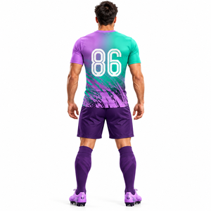 Conjunto de Uniforme Deportivo de Fútbol Personalizado con Camiseta y Pantalones Cortos con Estampado Degradado - Product Image 2