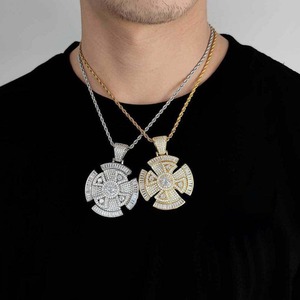 Pendentif Hip Hop en Moissanite Sertie de Pierres, Croix Rotative Plaqué Or, Collier Pendentif Croix - Product Image 6