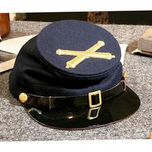 Reproducción de una gorra de campo de la Unión de la Guerra Civil Estadounidense, comúnmente conocida como un kepi. - Product Image 1