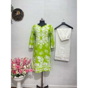 Conjunto de Top y Pantalones Plazzo para Mujer con Estampado Digital Elegante - Product Image 5
