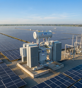 Transformateur solaire photovoltaïque à huile, type Step-Up, 800V/11kV, commutateur de branche manuel, fréquence 50Hz, aluminium/cuivre - Product Image 1