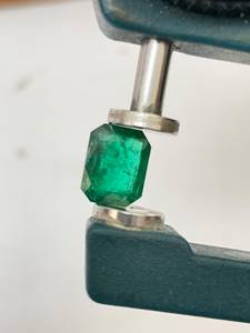 Lote de Esmeraldas Verdes Naturales, Gemas Sueltas Facetadas, Formas Mixtas, Piedras para Joyería - Product Image 5