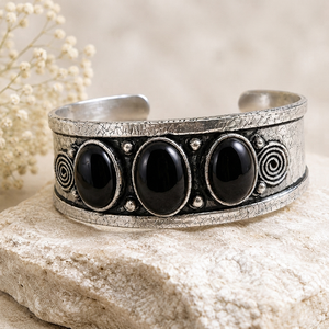 Handmade Black Onyx Bezel Setting Three Stone Oval Wide <b>Cuff</b> Bangle <b>Silver</b>/Gold Plated Brass Classic Bohemian Jewelry for Unisex - Product Image 4