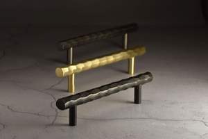 มือจับดึงยาวลายเส้นทองเหลืองแท้ อุปกรณ์ฮาร์ดแวร์เฟอร์นิเจอร์ มือจับลิ้นชัก มือจับประตูตู้ - Product Image 3