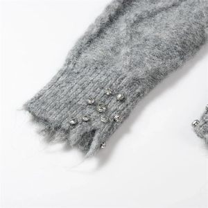 Cardigan respirant à col en V avec garniture perlée pour homme, pull tricoté boutonné à motif losanges pour le gala - Product Image 6