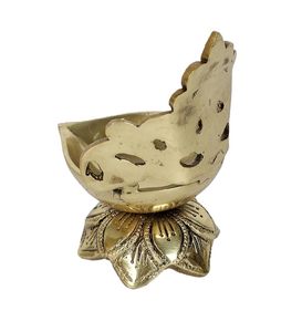 Lampe à huile Diya de luxe en laiton avec base en lotus, décorative, pour Puja, Deepak, décoration de temple domestique, Diwali, artisanat indien traditionnel - Product Image 4