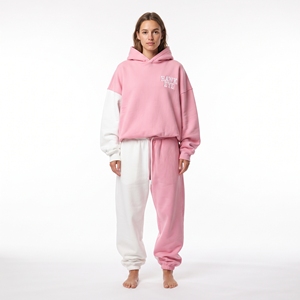 Conjunto deportivo personalizado de dos tonos para mujer, de algodón y felpa, transpirable, de dos piezas, con sudadera holgada y pantalones tipo jogger. - Product Image 1