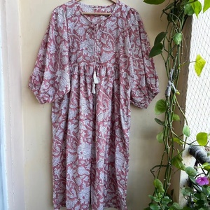 Vestido de verano de algodón estampado a mano, estilo casual, corto, de algodón indio, con volantes, para mujer, gran éxito de ventas 2026 - Product Image 1