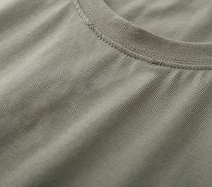 Camiseta Larga para Hombre, Cuello Redondo, Manga Corta, Largo Extendido, Transpirable, 100% Algodón, Estilo Urbano, Corte Holgado - Product Image 4