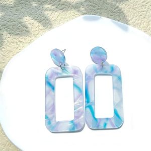 Pendientes Rectangulares de Resina Hechos a Mano, Ecológicos y de Moda, Chapados en Oro, con Resina Epoxi, Accesorios de Boda para Mujeres y Niñas, Tendencia Actual - Product Image 4