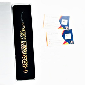 Pinzas para Pestañas Somofy Enterprises, Diseño Inferior con Estampado de Leopardo, Acero Inoxidable, Punta Suave, Agarre Perfecto, 10 mm, Caja de Herramientas de Precisión - Product Image 4
