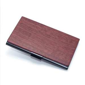 Tarjetero de Madera con Logotipo Personalizado |   Soporte para Tarjetas de Visita de Madera Maciza |   Uso Promocional y de Oficina - Product Image 4