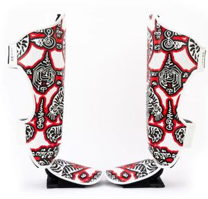 Protège-tibias Yokkao Muay Thai en cuir réglables blanc noir rouge imprimé tigre pour l'entraînement de boxe, équipement de protection toutes saisons - Product Image 5