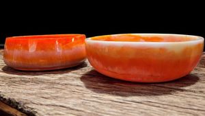 Bol décoratif en résine époxy de qualité supérieure, artisanal, pour la décoration de la maison, disponible au prix d'exportation - Product Image 4