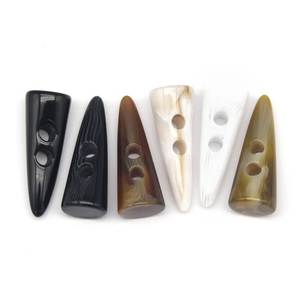 Botón de cuerno de búfalo hecho a mano de primera calidad, estilo vintage, cierre para ropa de abrigo y uso en sastrería - Product Image 3
