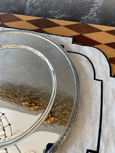 Assiette de présentation ronde élégante en métal argenté, dessous de plat décoratif, plateau de service pour mariage, fête, banquet, décoration de table - Product Image 5