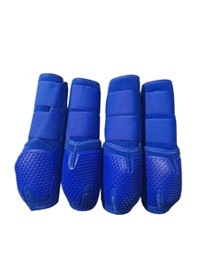 Botas de neopreno negras para caballos, protectoras de tendones para exteriores, producto para el cuidado equino, juego de cuatro, con dos botas delanteras y dos traseras. - Product Image 6