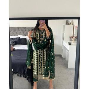 นำเสนอชุดเสื้อตัวยาว กางเกง และผ้าคลุมไหล่ ดีไซน์ใหม่ สไตล์หรูหรา รุ่น OC5001 - Product Image 2