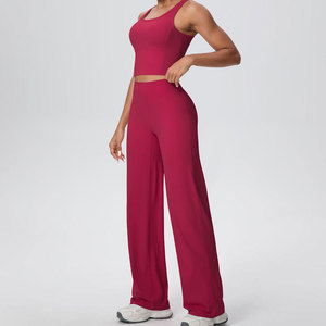 ชุดออกกำลังกายผู้หญิงแบบขายส่งลดราคา เสื้อชั้นในกีฬาแบบผูกคอ ระบายอากาศได้ดี กางเกงขาสั้นเอวสูงทรง Biker สีพื้น ชุดสองชิ้น - Product Image 1