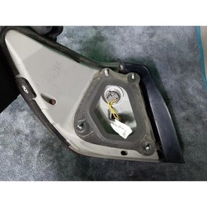 Feu arrière extérieur droit d'occasion OEM 924023M0 pour modèle 2008-2013 - Product Image 2