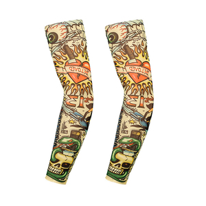 Mangas de compresión personalizadas de seda helada transpirables con protección UV y estampado de tatuajes para hombre, ideales para ciclismo y baloncesto en verano. - Product Image 5