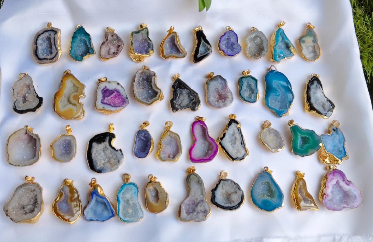 สีหินธรรมชาติ