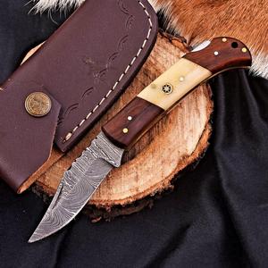 มีดพับเหล็กดามัสกัสเกรดอุตสาหกรรม Nordic Forge ด้ามไม้กระดูกและไม้พะยูง พร้อมปลอกมีด พกพาสะดวก EDC มีดล่าสัตว์ - Product Image 1