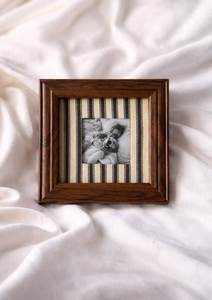 Modern Minimalist Wood Eco-Friendly Photo Frame Rectangular Horizontal Tabletop Silk Screen Printed 1 Color Bird Print Decor - Product Image 5