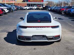 Land Rover Range Rover SUV 2024, propulsion arrière, sièges en cuir, toit ouvrant panoramique, sièges électriques - Product Image 2