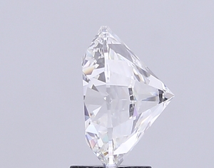 Diamant de laboratoire Ilois 8.07CT rond brillant, couleur F, clarté VS1, type CVD IIa, certifié IGI pour la fabrication de bijoux - Product Image 1