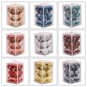 12 décorations de Noël en plastique multicolores de 4 cm pour suspendre, idéales pour la maison et les fêtes - Product Image 5