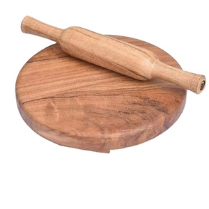 Rodillo de Masa Artesanal Ecológico de Madera Marrón, Juego de Chakla |   Tabla para Hacer Roti Indio |   Patrón Floral Personalizado - Product Image 1