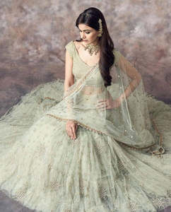 Ensemble Lehenga en filet brodé Zari vert avec blouse à sequins et dupatta – Robe de soirée de mariage pour femme - Product Image 5