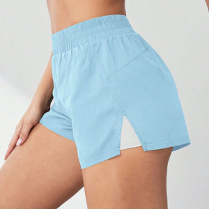 Shorts deportivos OEM de tela acanalada para mujer, proveedor al por mayor de pantalones cortos de yoga. - Product Image 4