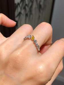 Anillo de Eternidad Completo Romántico con Moissanita Amarilla en Corte Pera y Redondo, Plata 925 Original, Estilo Único y Exclusivo, Joyería Sorpresa - Product Image 2