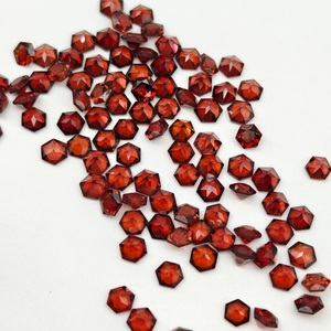 Pierre précieuse grenat du Mozambique de qualité supérieure, pierre naturelle à facettes, coupe hexagonale pour la création de bijoux - Product Image 5