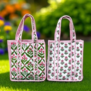 Bolso Tote Grande Reversible de Algodón Acolchado Estampado a Mano en Naranja y Rosa, Bolsos de Hombro Hechos a Mano para Viaje - Product Image 4