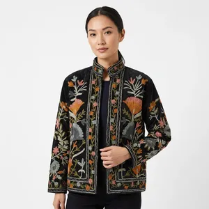 Veste à col mandarin brodée florale vintage pour femme, style velours chic prairie, manches longues, légère, traditionnelle, pour l'automne - Product Image 1