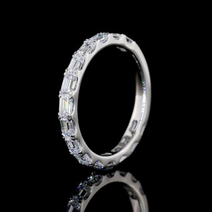 Anillo de Compromiso y Matrimonio con Diamante Cultivado en Laboratorio, Corte Esmeralda, en Oro de 10K, 14K, 18K, Plata 925, 935, de Lujo - Product Image 3