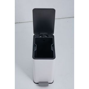 ถังขยะสแตนเลส SSTC101-10L-W ขนาด 10 ลิตร สีขาว - Product Image 5