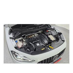 Mercedes-Benz GLA45 AMG 4MATIC+ Clase GLA 2023 con Volante a la Izquierda y Cámara Trasera, 2.296 km - Product Image 6