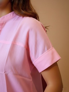 เสื้อเชิ้ตผ้าฝ้ายคุณภาพสูงสำหรับผู้หญิง ระบายอากาศได้ดี เหมาะสำหรับใส่ทำงานและเดินทาง สวมใส่สบายทุกวัน ราคาพิเศษจากซัพพลายเออร์ - Product Image 3