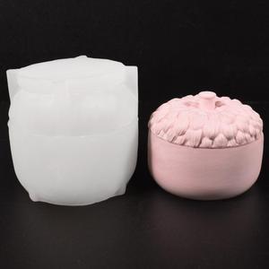 Moule en silicone pour bougie en forme de cône de pin de Noël, boîte de rangement en forme de cône de pin, pot en forme de gland avec couvercle, moule en gypse pour bougie - Product Image 3