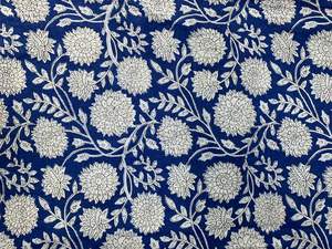 Tissu indien tissé artisanal en pur coton peigné léger, imprimé au bloc, style Boho Chic, pour robes, rideaux et sacs - Product Image 6