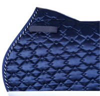 Ensemble de tapis de selle en satin de qualité supérieure avec bonnet d'oreille assorti |   Tapis de selle équestre matelassé |   Équipement d'équitation en gros