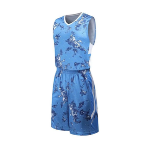 Ensemble maillot et short de basketball sublimé pour homme, col en V, sans manches, en polyester anti-humidité, uniforme toutes saisons, coupe classique - Product Image 2