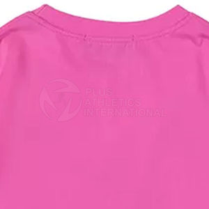 เสื้อยืดพิมพ์ลายพัฟฟ์คุณภาพสูงสำหรับผู้ชาย ขายส่ง ผ้าโพลีเอสเตอร์/คอตตอนผสม สีและโลโก้สั่งทำได้ ระบายอากาศได้ดี ผลิตภายใต้แบรนด์ส่วนตัว - Product Image 6