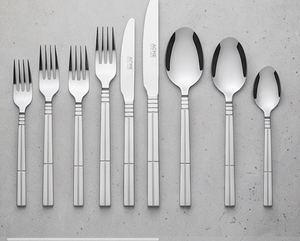 Juego de cubiertos minimalistas Acme de acero inoxidable con diseño lineal, acabado de alto brillo, apto para lavavajillas, para vajilla de bodas y hoteles. - Product Image 1