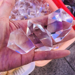 Venta al por mayor de cristal de cuarzo transparente etéreo con inclusiones de arcoíris naturales, impresionante piedra de palma de cuarzo transparente hecha a mano - Product Image 4