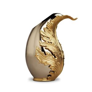 Exquisite Metal Flower Vase Contemporary Decorative Stylish Living Room Floral Arrangement Premium Display Home Accessory Design - Product Image 3